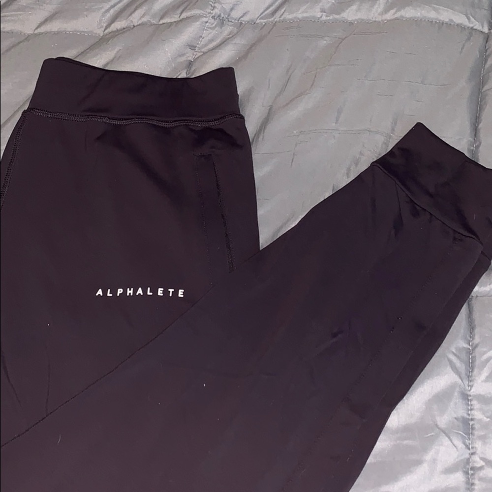 Alphalete joggers